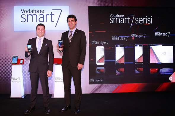 Vodafone'dan yeni akıllı telefon ve tablet serisi