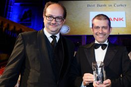 Akbank'a “Orta ve Doğu Avrupa’nın En İyi Bankası” ödülü