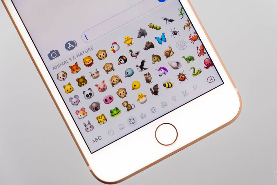 Apple'dan yüzlerce yeni emoji!