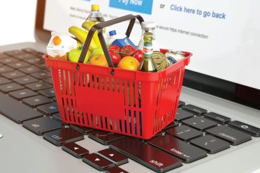 E-ticaret kendisiyle birlikte perakende sektörünü de büyütüyor