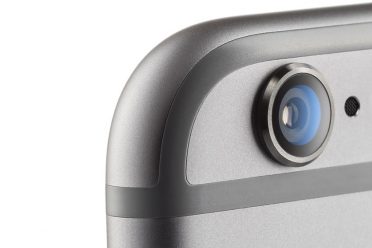 iPhone kamerası sizi gizlice izleyebilir