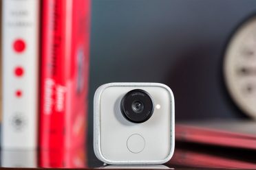 Google'ın yapay zekalı kamerası Clips satışa sunuldu