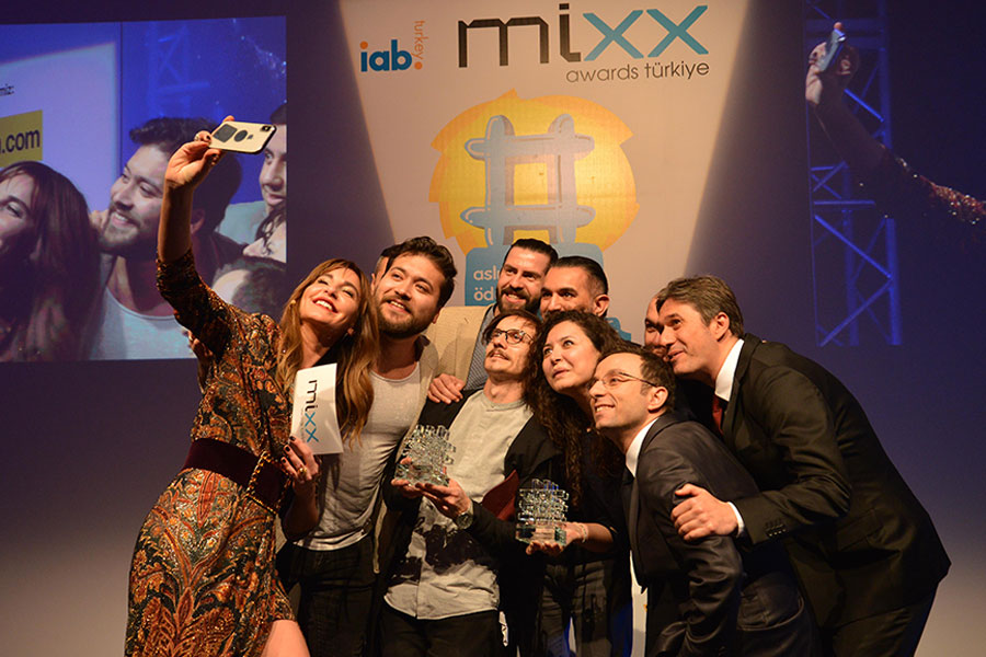 MIXX Awards Türkiye'nin kazananları belli oldu