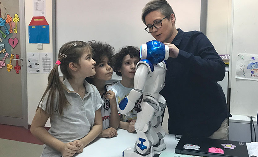 Robot Elias Türkiye'de