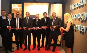 Microsoft Teknoloji Merkezi İstanbul'da açıldı