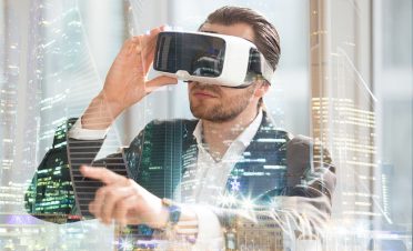 VR/AR teknolojileriyle çalışan verimliliği artıyor