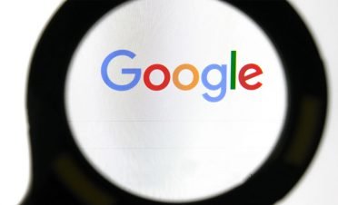 Sesli içerikleri yazıya döken Google'ın Live Caption özelliği kullanıma sunuldu